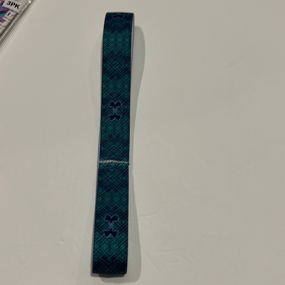 Under Armour Girls Headbands Non-Slip Blue, Purple, Orange, and Pink Bundle - Picture 7 of 11